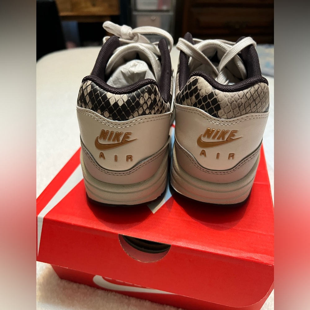 Nike Air Max 1 - Picture 5 of 8